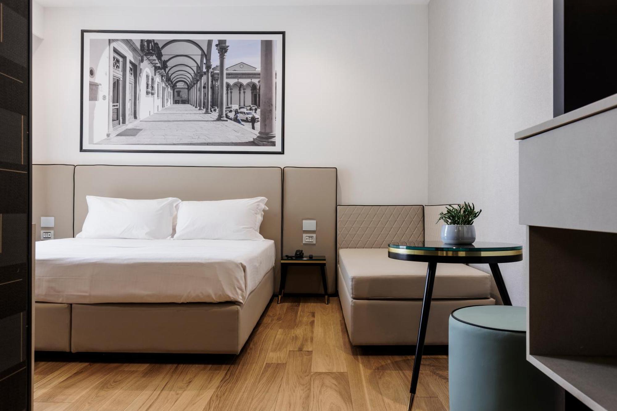 Mh & 4* Firenze